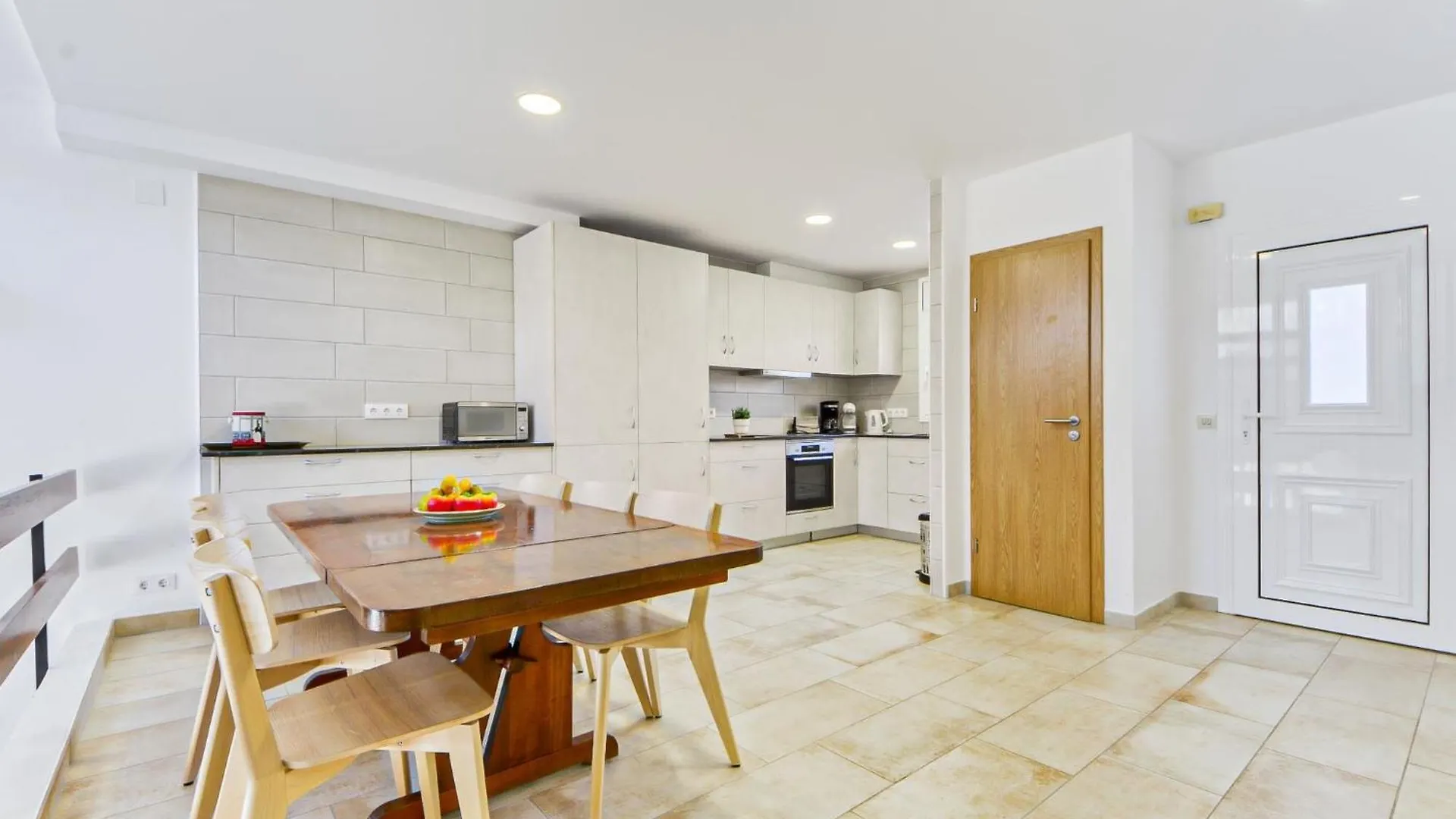 Holiday Home Port Emporda By Interhome إمبوريابرافا